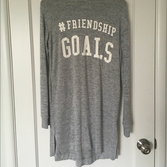 Girls dress - Picture 3 of 3